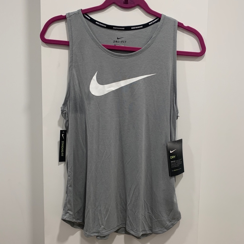 Nike running top size small brand new